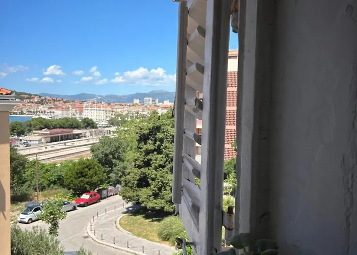 アパート Felix スプリト