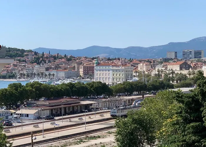 Felix アパート スプリト