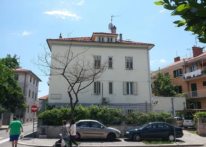 דירה Felix ספליט